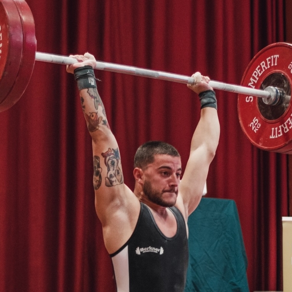 Luís null