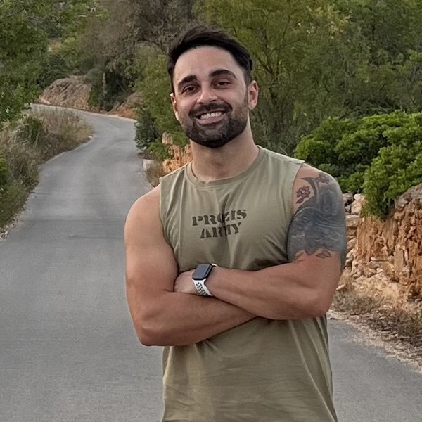Luiz null