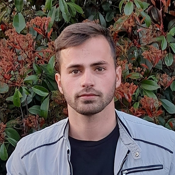 Luís Diogo null