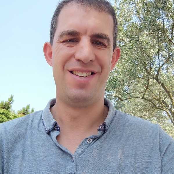 Pedro Nuno null