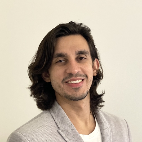 Roniel Luiz null