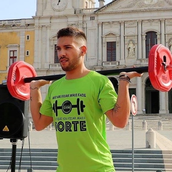 Rodrigo null
